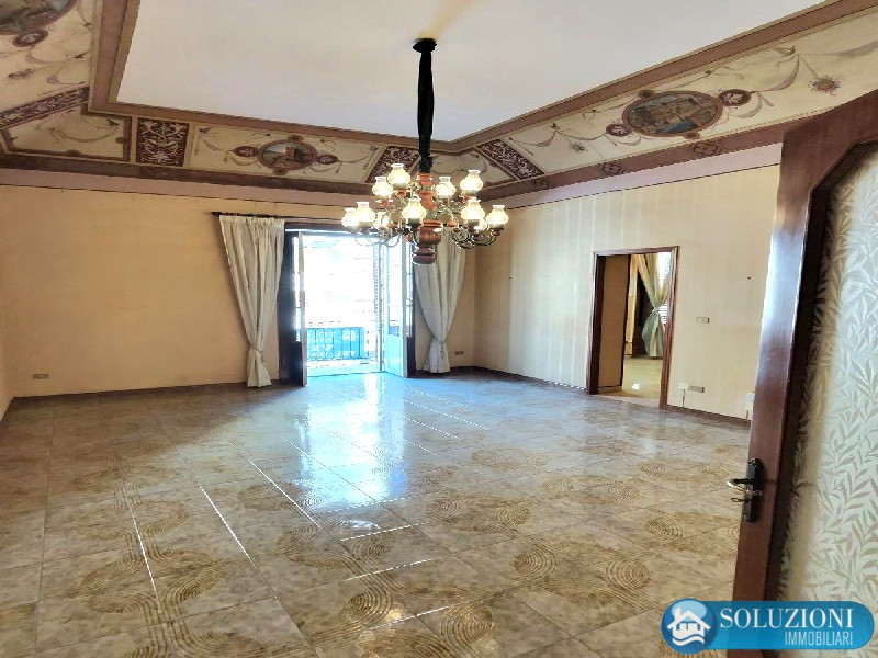 Tribunale: Ampio appartamento Mq 260 + Terrazzo